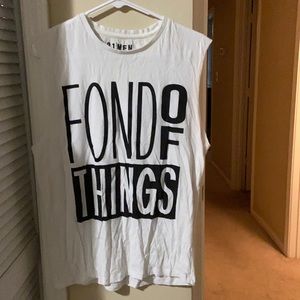 “FOND OF THINGS” t-shirt